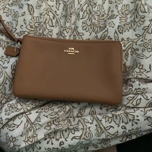 Coach clutch never used